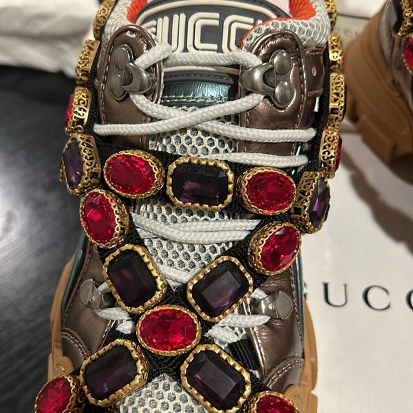 New authentic Gucci shoes - Picture 6 of 9